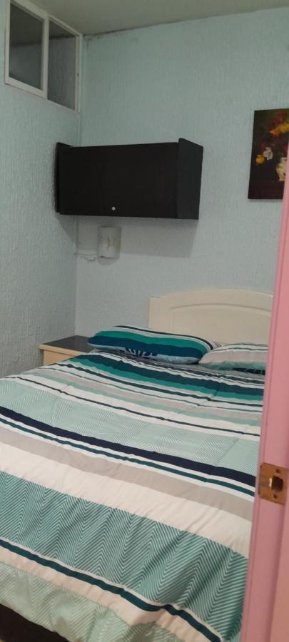 Hostal Brilliant Quito Buitenkant foto
