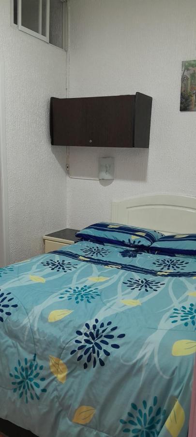 Hostal Brilliant Quito Buitenkant foto